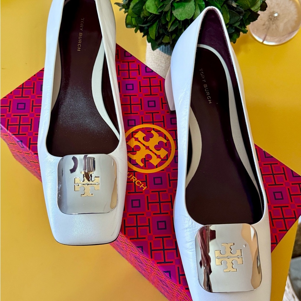 Tory Burch Light Cream Georgia Pump